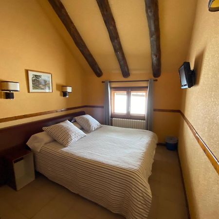 Hotel Copacabana Pas De La Casa Ngoại thất bức ảnh