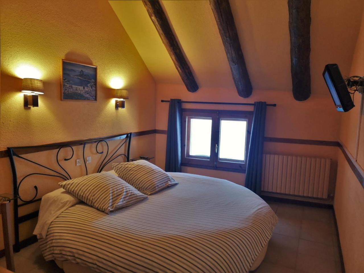 Hotel Copacabana Pas De La Casa Ngoại thất bức ảnh